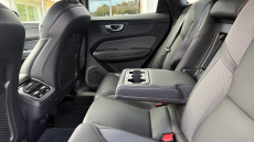 Volvo XC60 2.0 B5P Plus Black Edition 5dr AWD Geartronic Petrol Estate